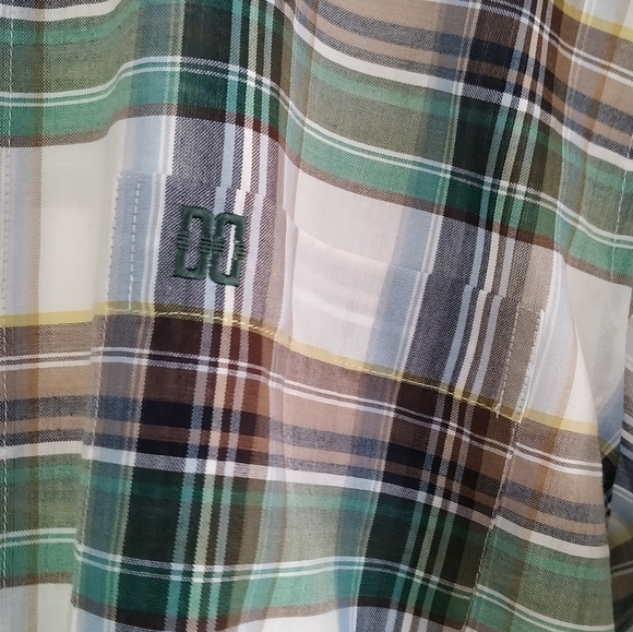 Daks Formal Shirt - Picture 4 of 9